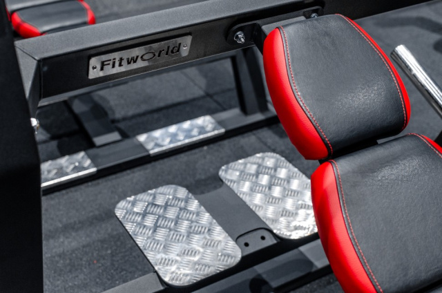 Наклонная скамья для жима FitWorld FW-0650 Наклонная скамья для жима FitWorld FW-0650