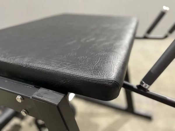 Cкамья для обратной экстензии Gymmaster SSH-87