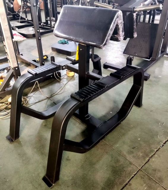 Скамья скотта Gymmaster SSB-21 Скамья скотта Gymmaster SSB-21