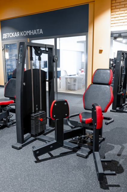 Сведение ног FitWorld FW-4000