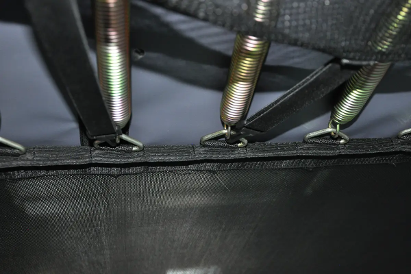 Батут Hasttings Hero 10x17FT