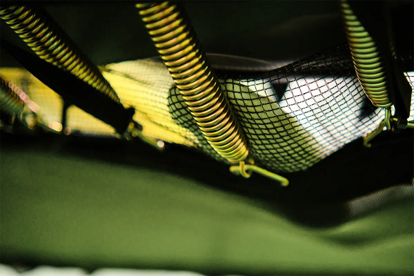 Батут Hasttings Hero 10x17FT