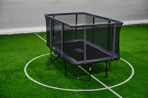 Батут Hasttings Hero 9x14FT