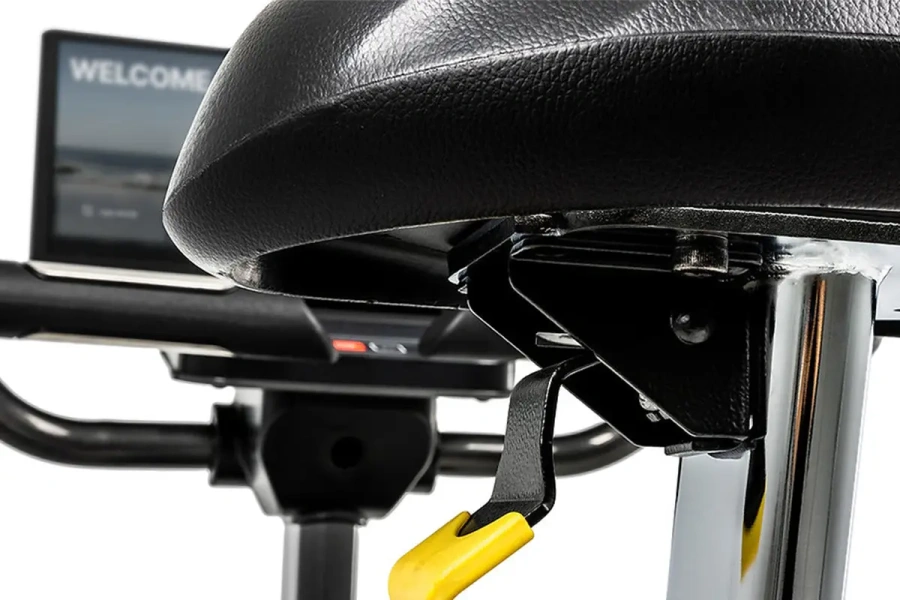 Вертикальный велотренажер SPIRIT CU1000ENT