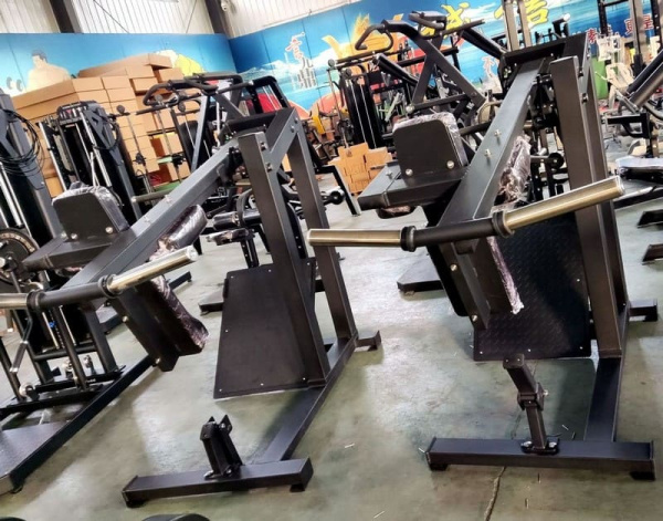 Присед маятниковый Gymmaster SSB-14