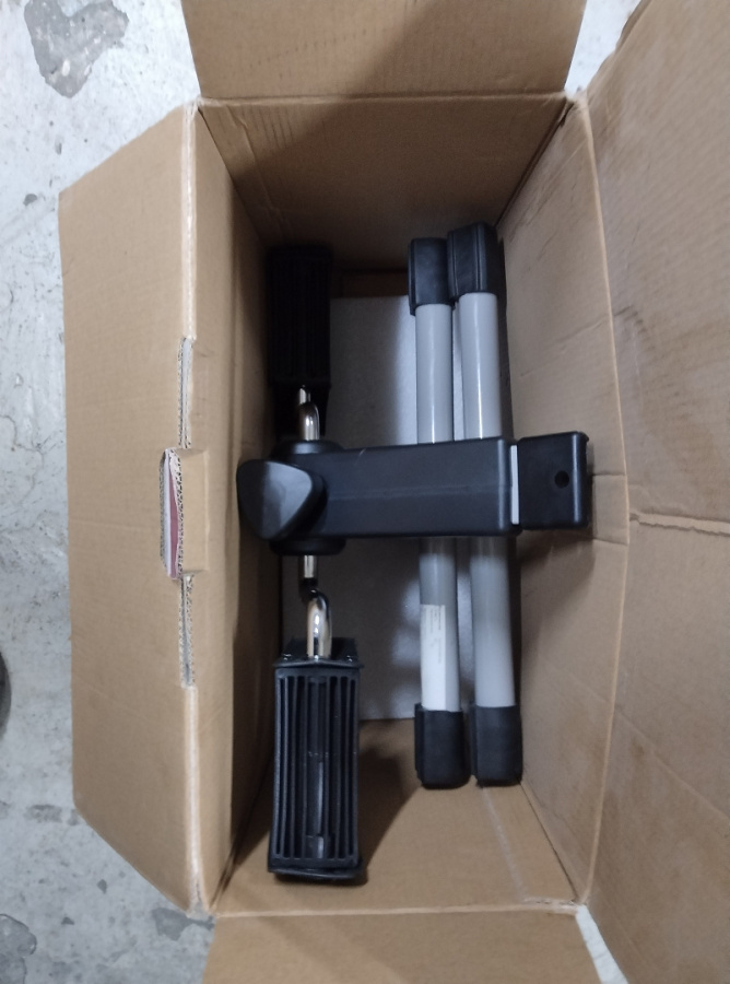 Велотренажер DFC B813 арт.ВЕ41928 (Дисконт)